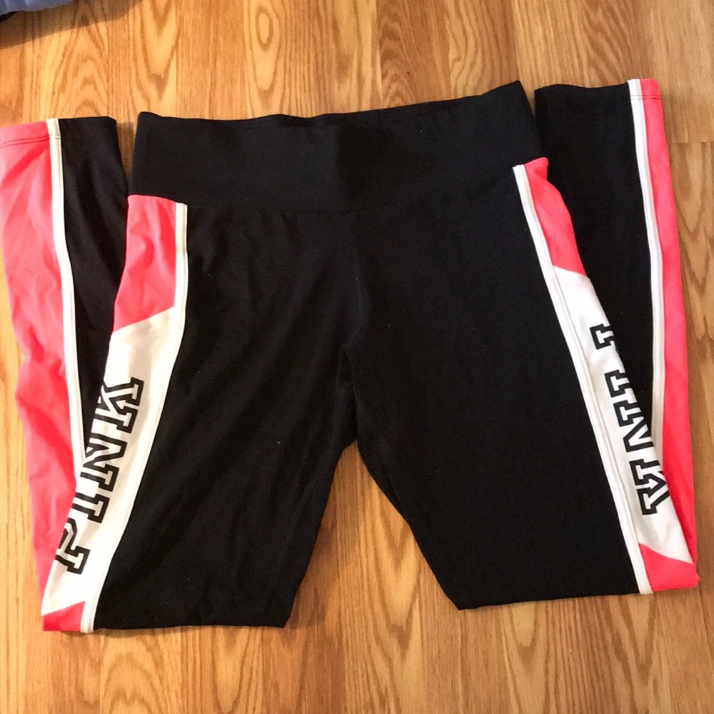 VS Pink Ultimate leggings